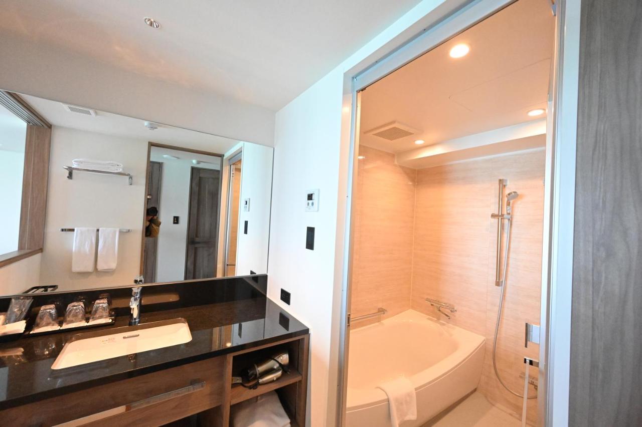 Best Western Okinawa Kouki Beach Наго Екстериор снимка