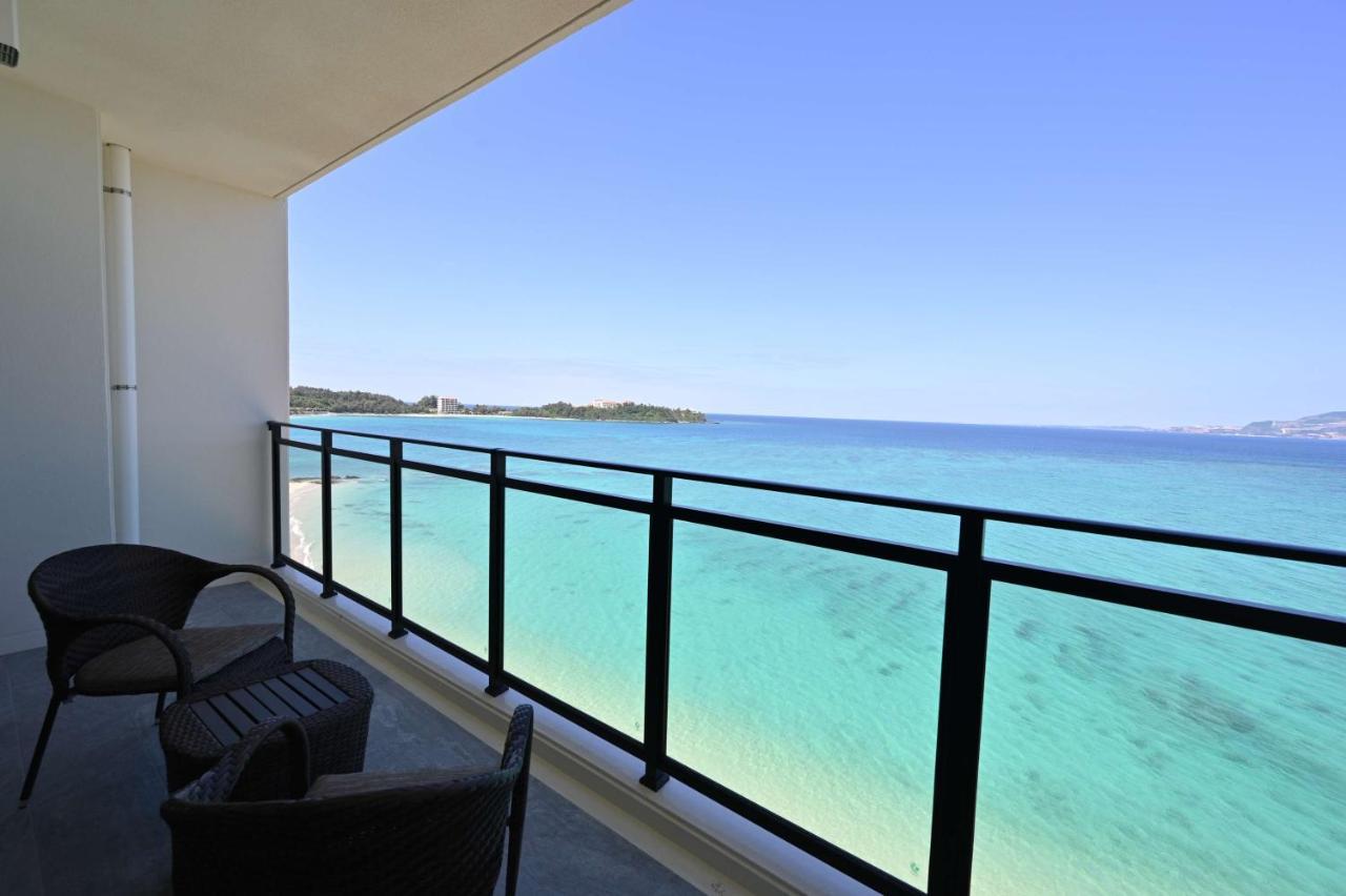 Best Western Okinawa Kouki Beach Наго Екстериор снимка